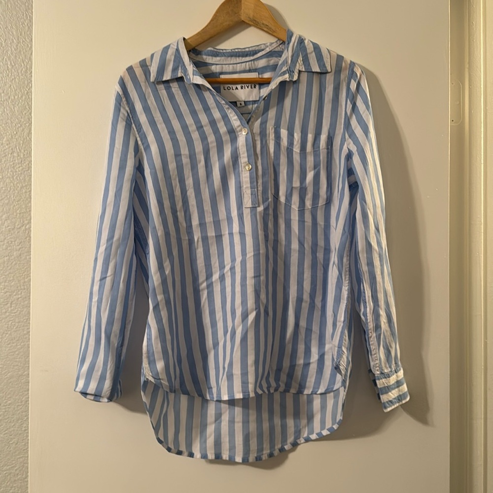 Lola River size, small blue and white long sleeve top